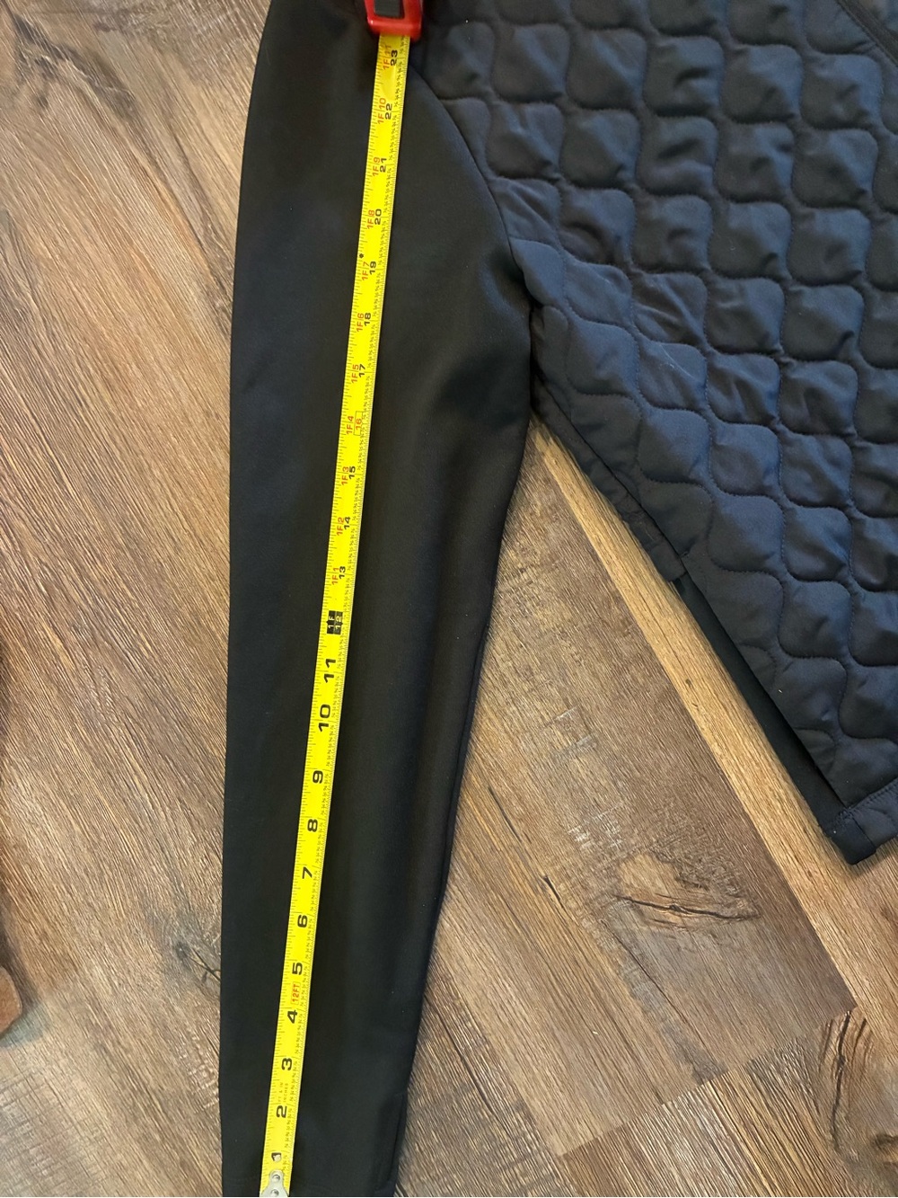 Nike Black Therma-Fit Quilted Running Jacket - Picture 5 of 7